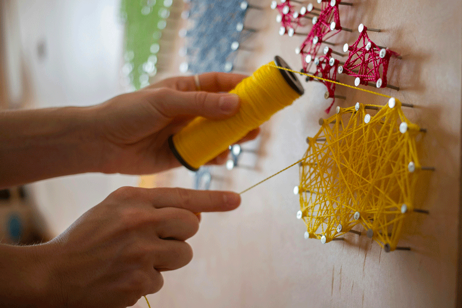 Conseils pour réussir un String Art débutant avec des clous réguliers